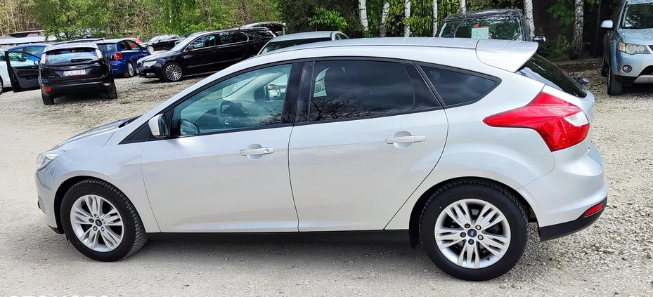 Ford Focus cena 27950 przebieg: 123000, rok produkcji 2011 z Brodnica małe 562